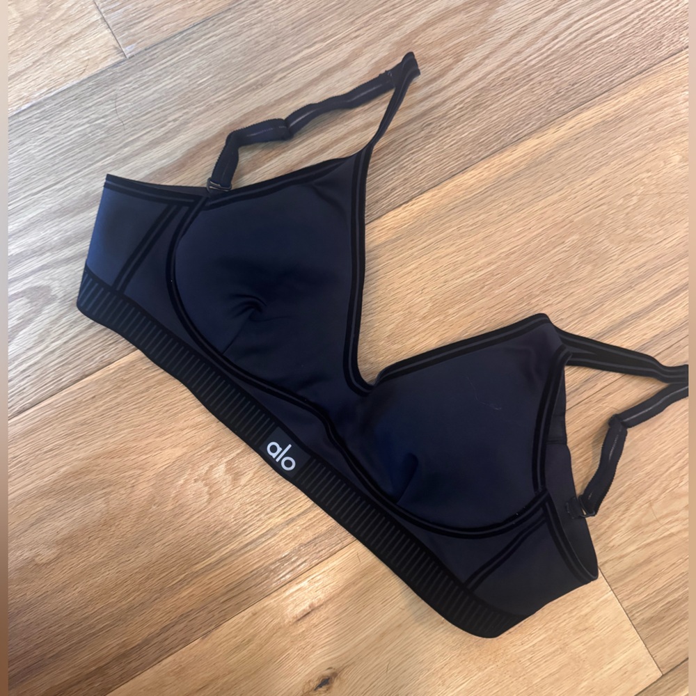 ALO Yoga Black sports bra Top Sz Med